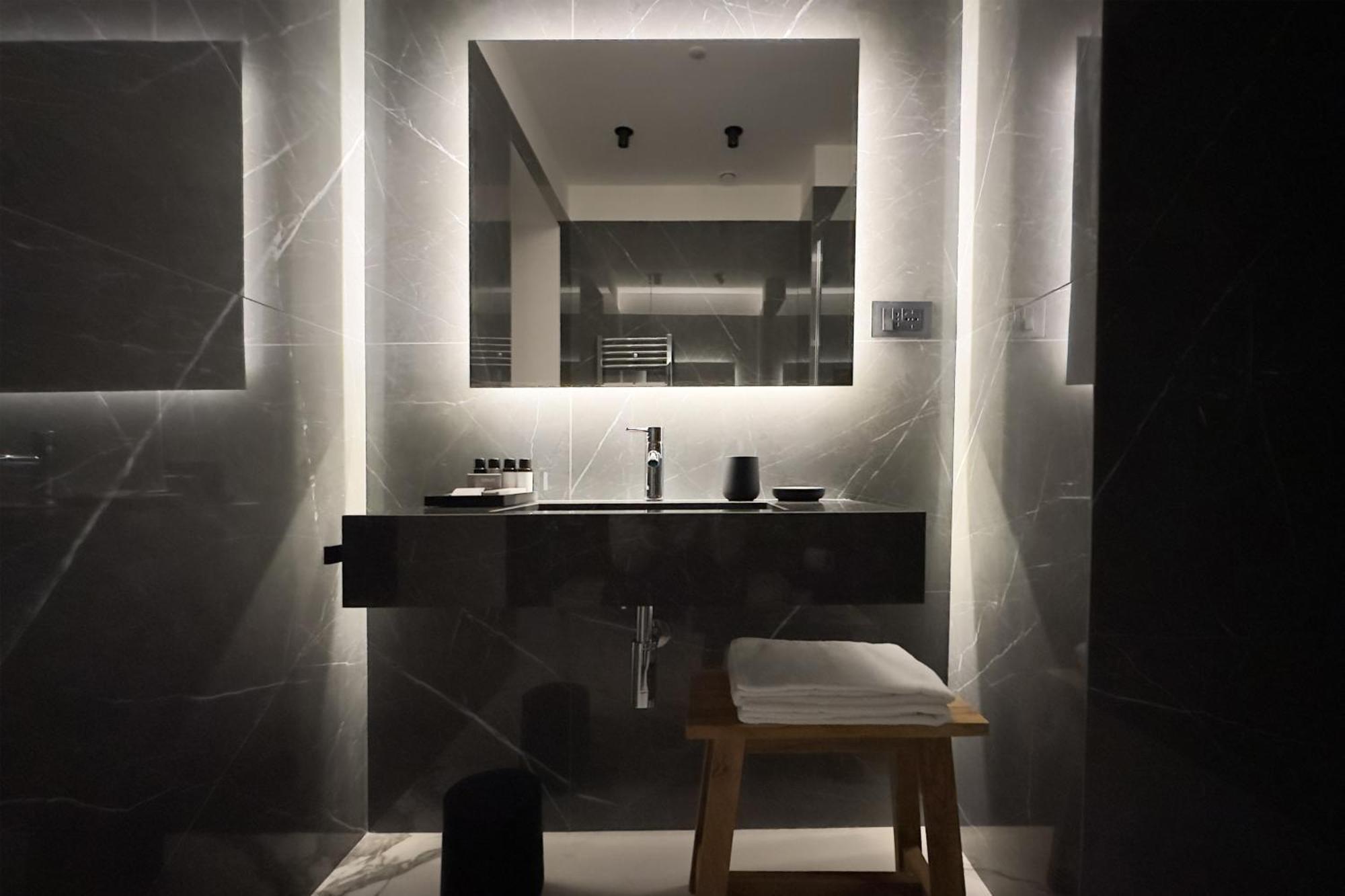 Insogno Suites เนเปิลส์ ภายนอก รูปภาพ
