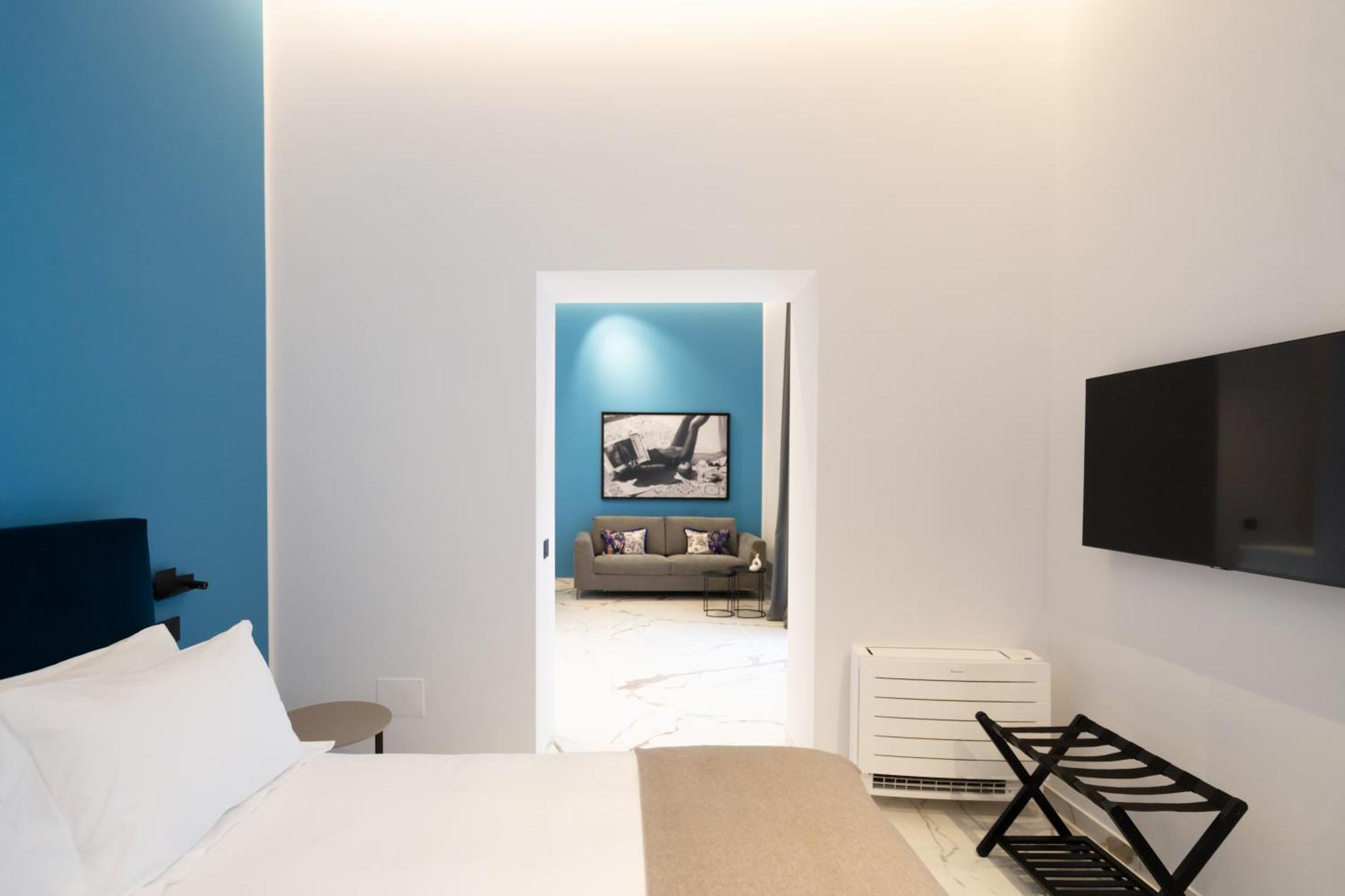 Insogno Suites เนเปิลส์ ภายนอก รูปภาพ