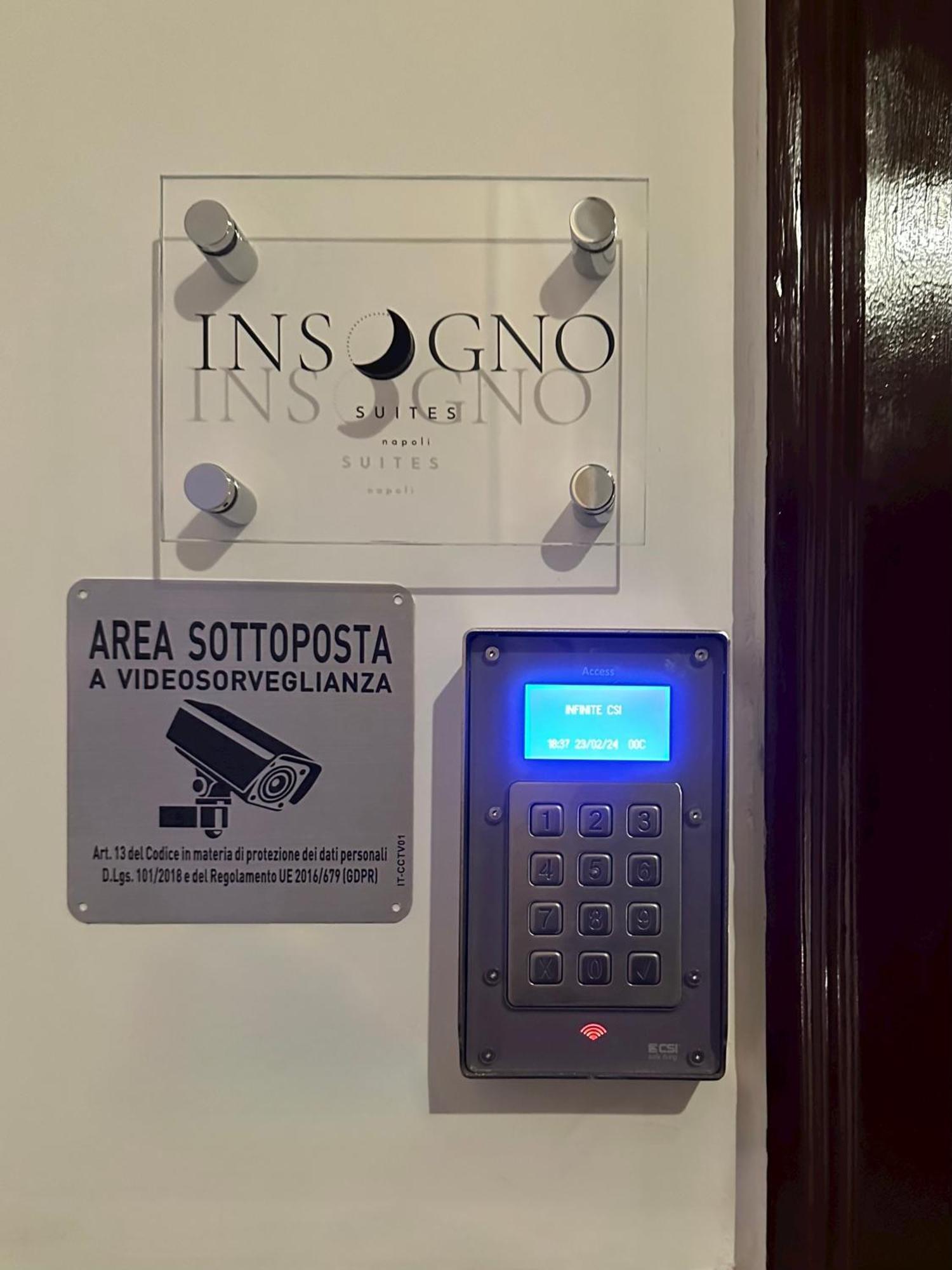 Insogno Suites เนเปิลส์ ภายนอก รูปภาพ
